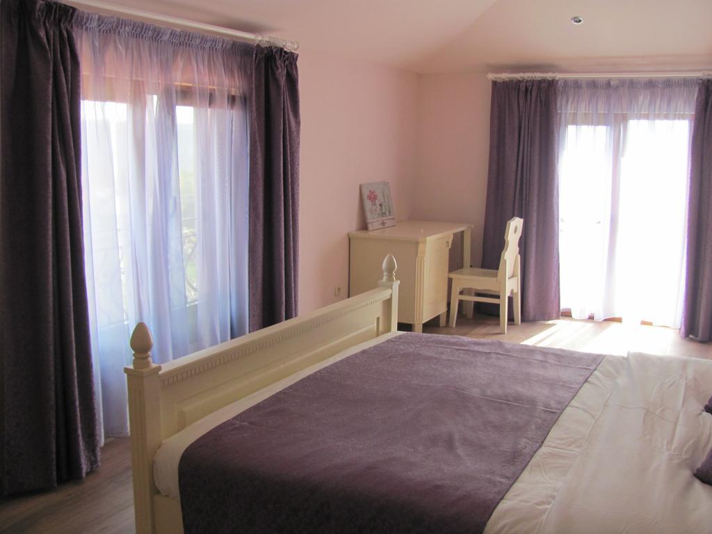 Guest House Villa Elma Nevsha الغرفة الصورة