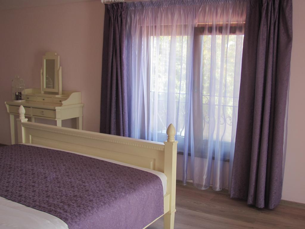 Guest House Villa Elma Nevsha الغرفة الصورة